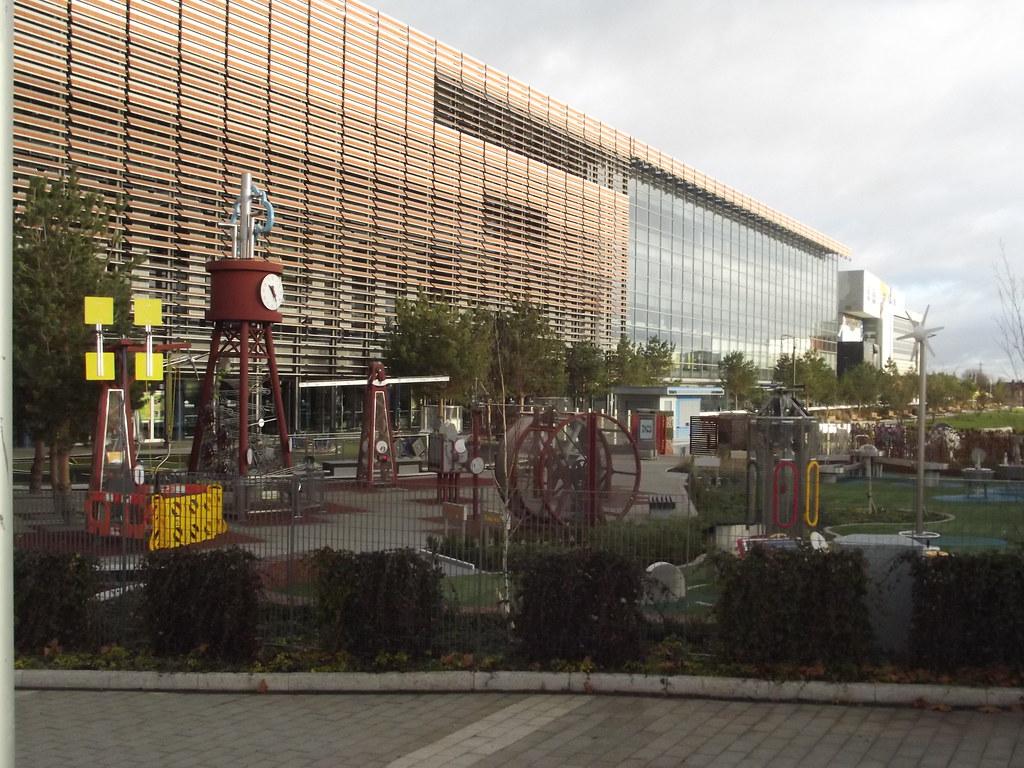 Bogotá’s Small Business Boom: Who’s Gaining from the City’s Upswing