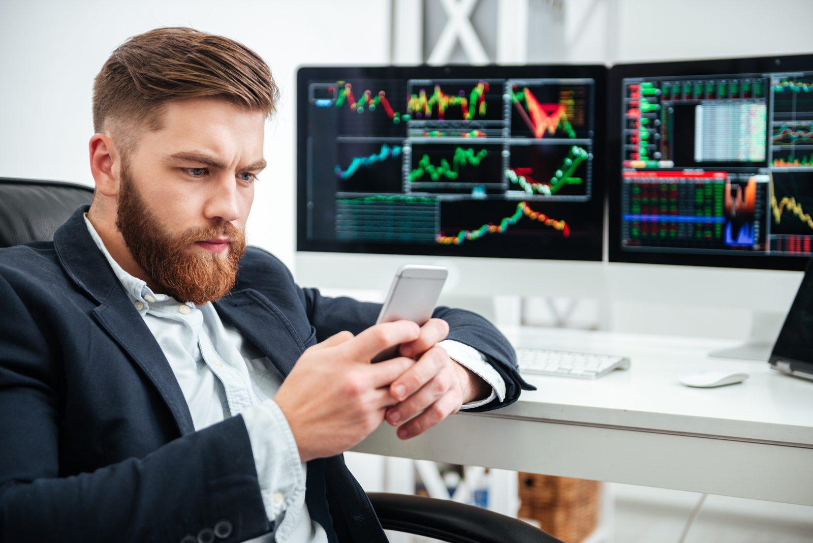 Bogotá Insurance Stocks Surge as Market Rally Opens Investor Opportunities